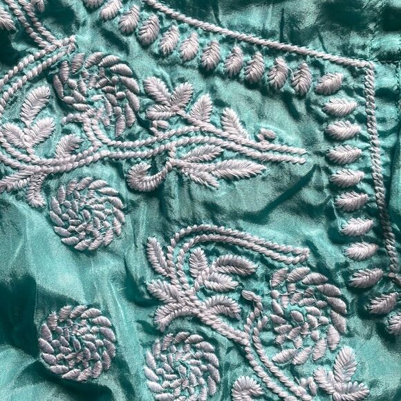 Jack Rogers Teal and White Embroidered Silk Tunic Top - Picture 3 of 8